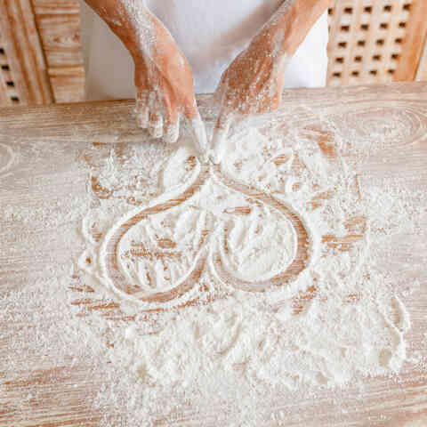 Flour heart
